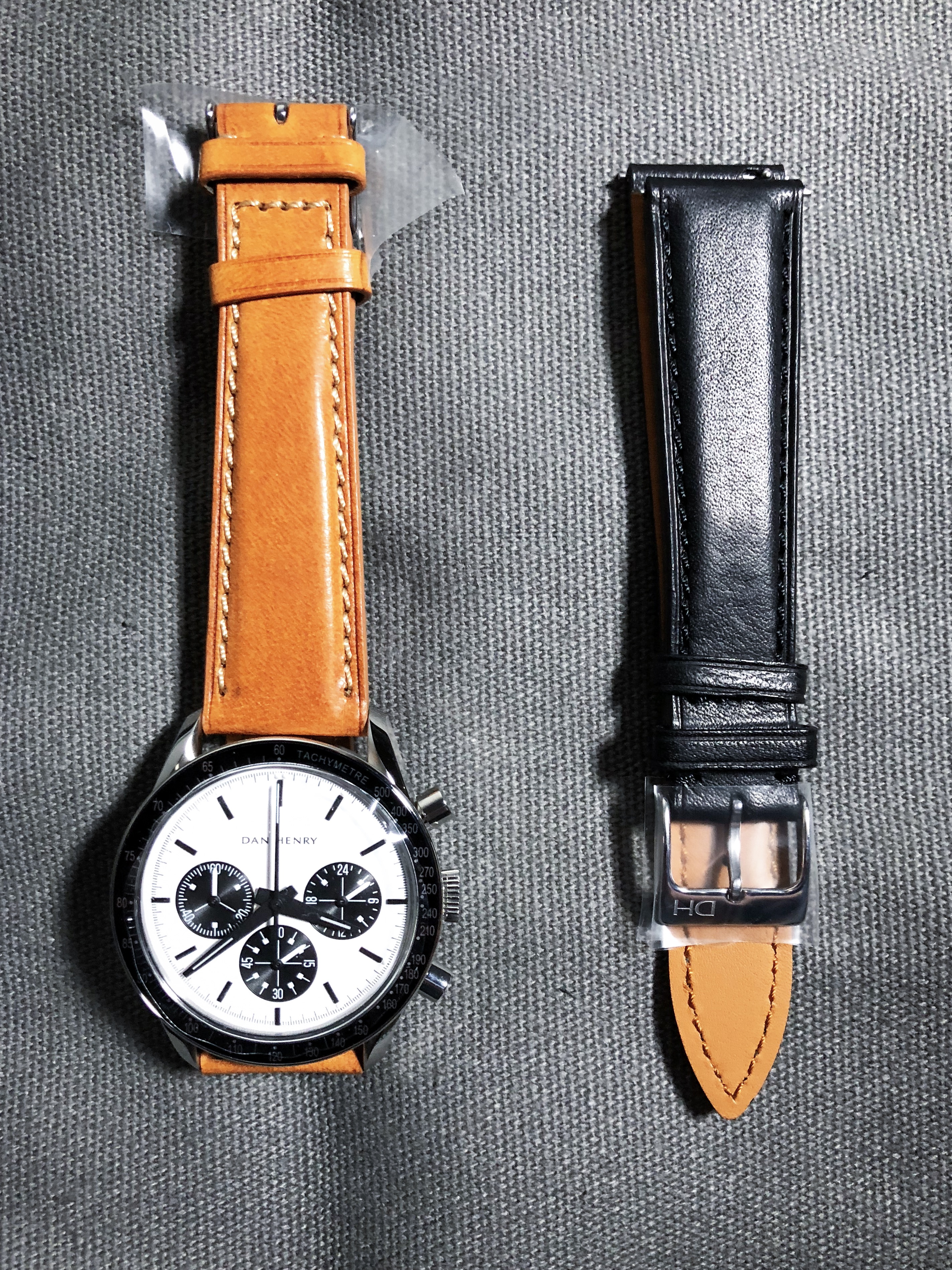 Dan Henry 1962 Racing Chronograph 'Panda': Review/Unboxing