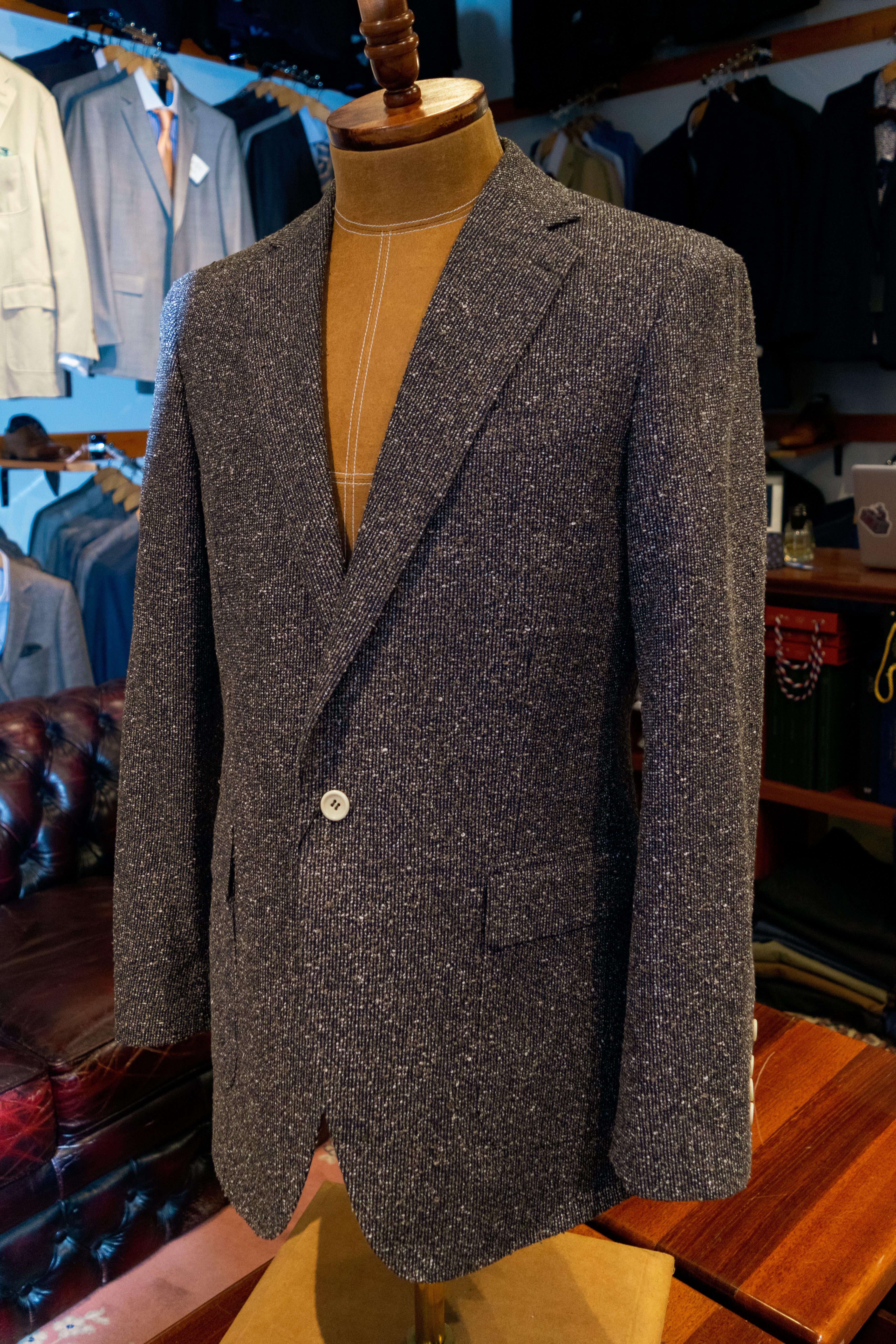 Cloth notes: Holland and Sherry Oceania 1619903 Boucle jacketing