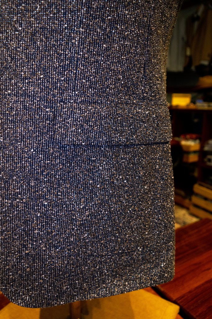 Holland & Sherry 1619903 Cloth Review/Notes